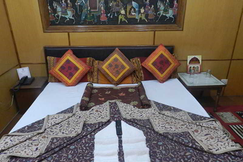 Jaipur Darbar Hotel Esterno foto