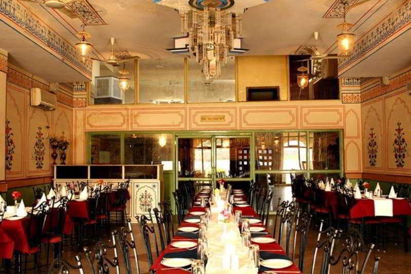 Jaipur Darbar Hotel Esterno foto