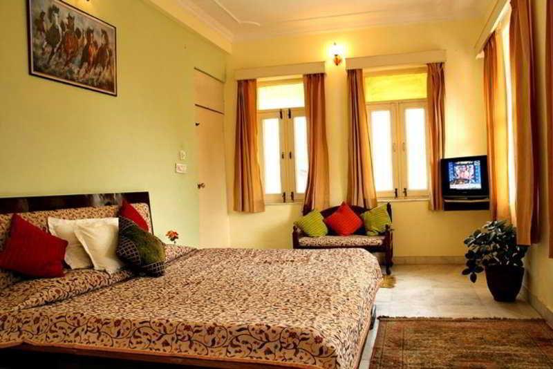 Jaipur Darbar Hotel Esterno foto